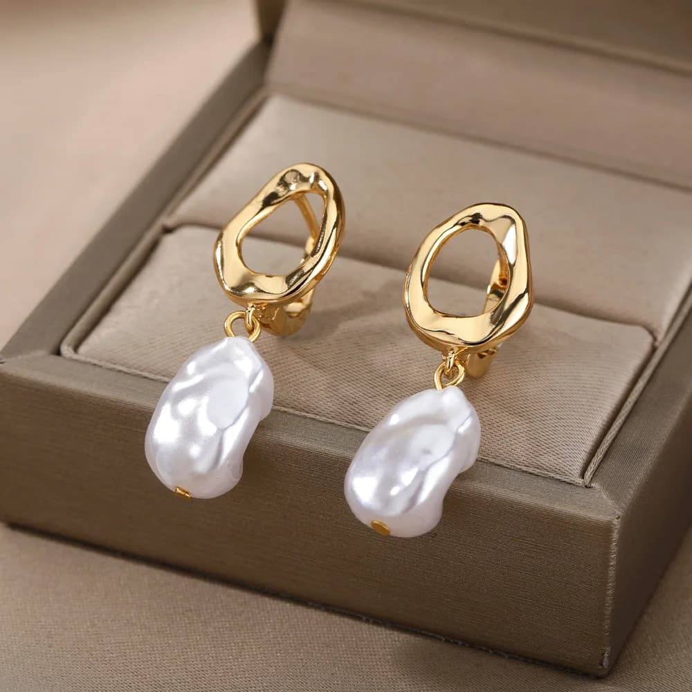 Baroque Pearl Drop Dangle Earrings