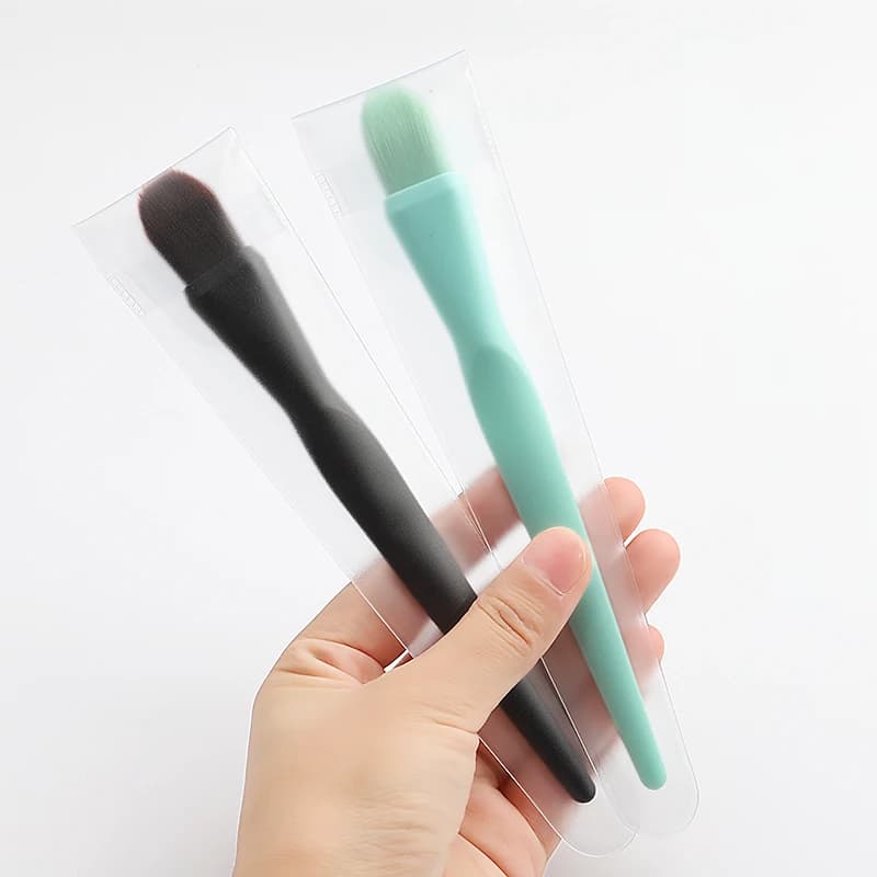 Professional Foundation and Mask Brush