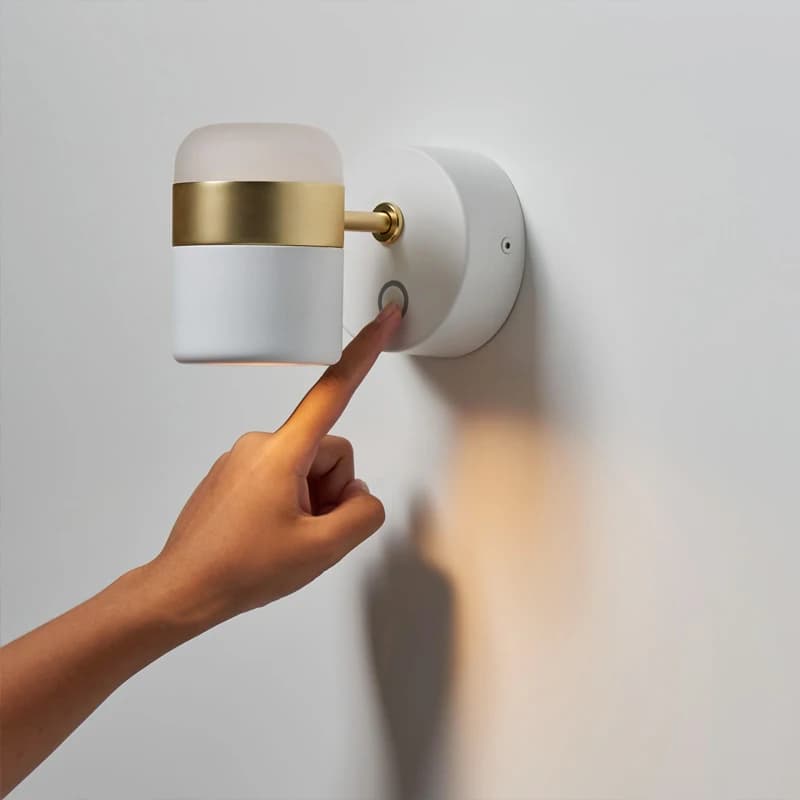 LED Rotating Wall Lamp Modern Metal Bracket Light