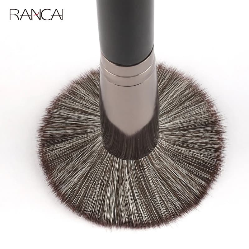 1Pcs Makeup brushes Tools Loose Powder Foundation Contour Brush Angled Blusher Face Cosmetics Beauty Make Up Brush Tool