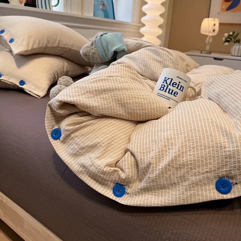 Class A Japanese Striped Bedding Sets High Quality Skin-Friendly Fabric Fitted Sheet Bed Kit Bedroom Bedclothes for Four Seasons