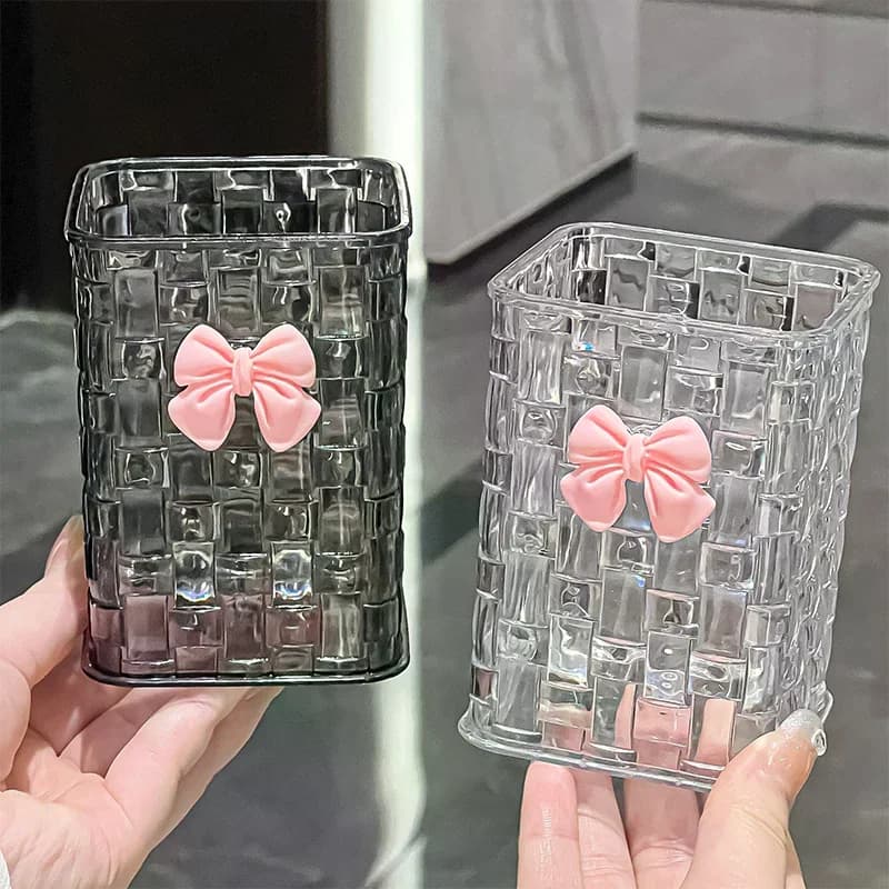 Desktop Pen Holder With Bow Decoration