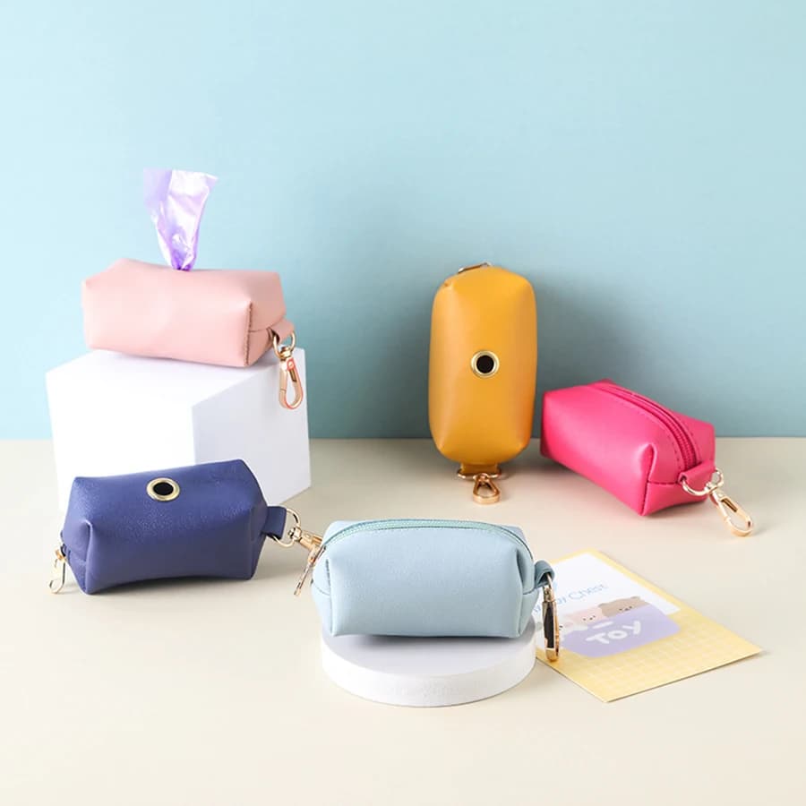 Pet poop bag dispenser dog garbage bag bag PU leather outdoor portable dog walking poop collection box