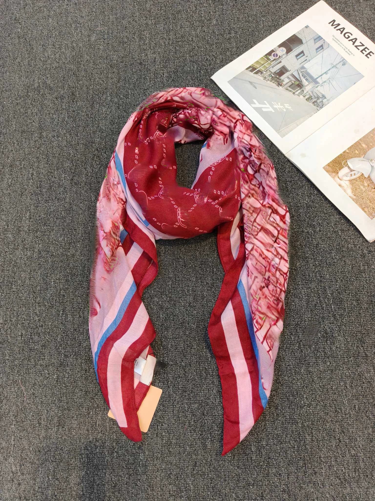 European, American, Italian original scarf with printed temperament, versatile shawl, sun shading, warm and soft new style 11