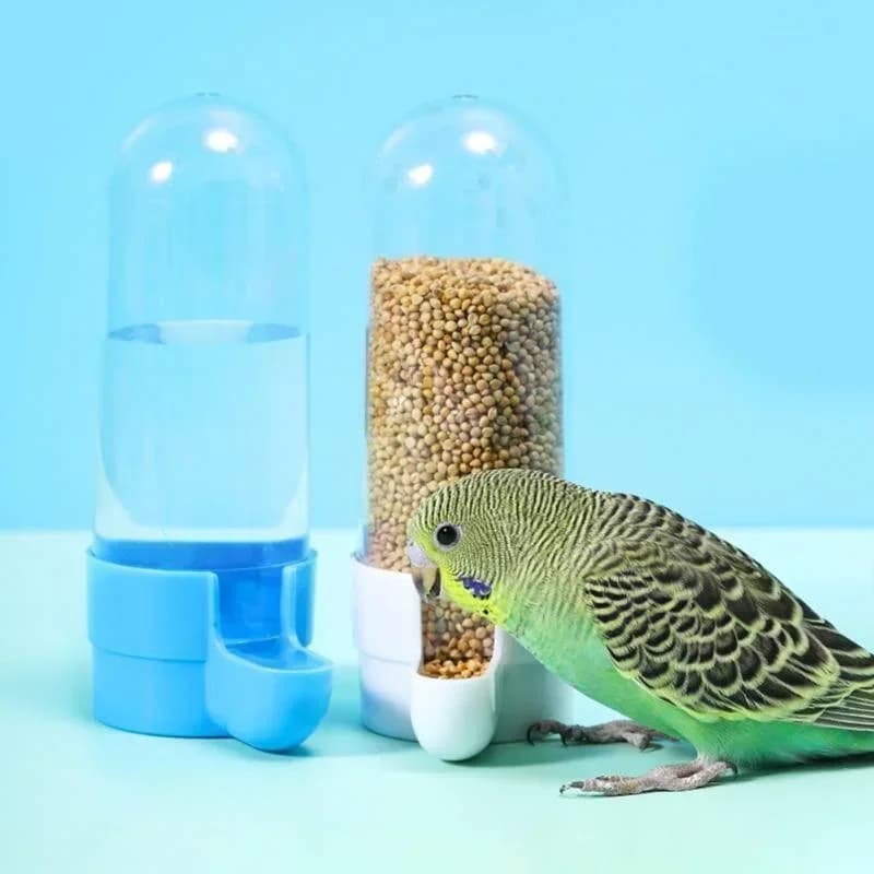 Automatic Clip-On Bird Water Bottle Feeder