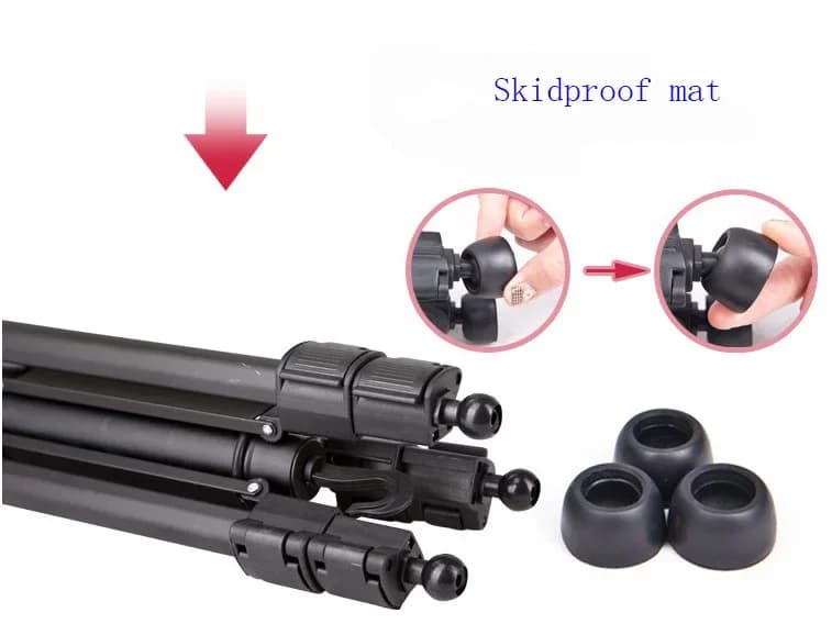 Universal Lightweight Tripod with Pan Head