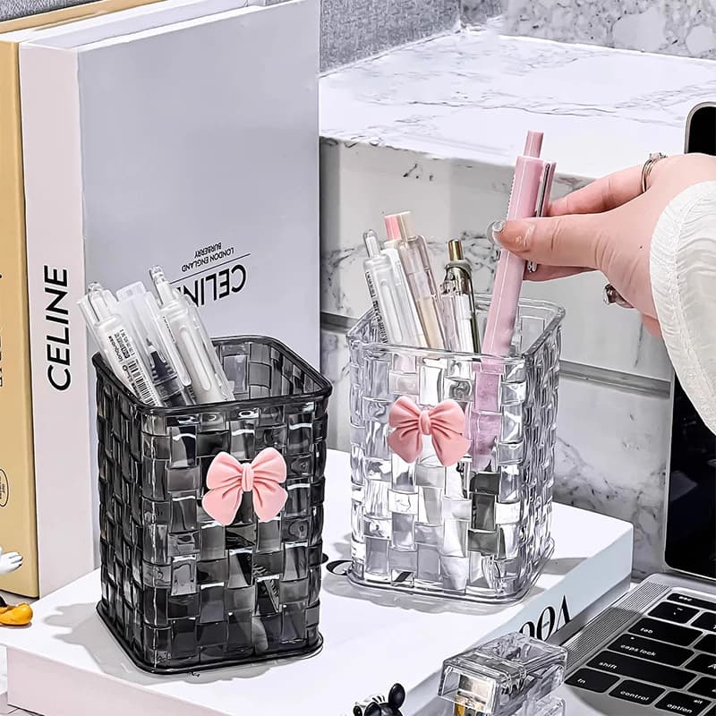 Desktop Pen Holder With Bow Decoration