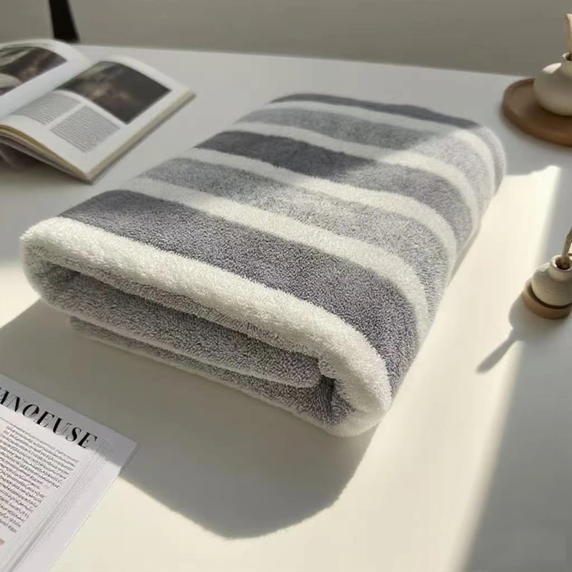 Thick Bath Towel, Absorbent Quick Drying