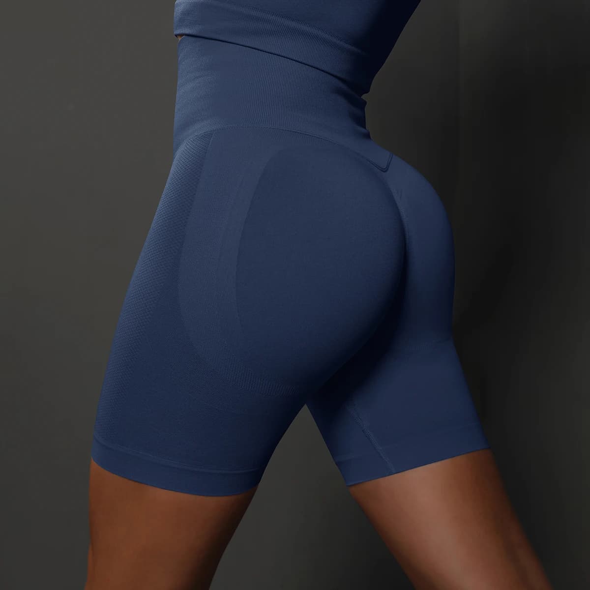 Yoga Shorts Women Sports Shorts Seamless Gym Workout Shorts High Waist Push Up Fitness Sports Shorts Cycling Shorts