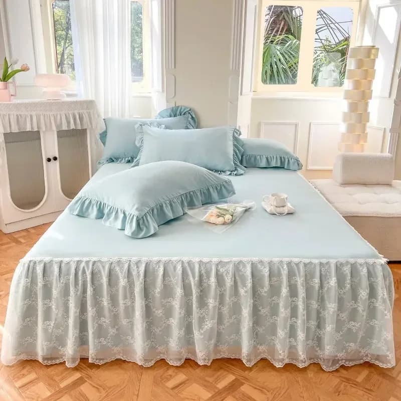 Three Layer Gauze Lace Bed Cover with Ruffled Edge