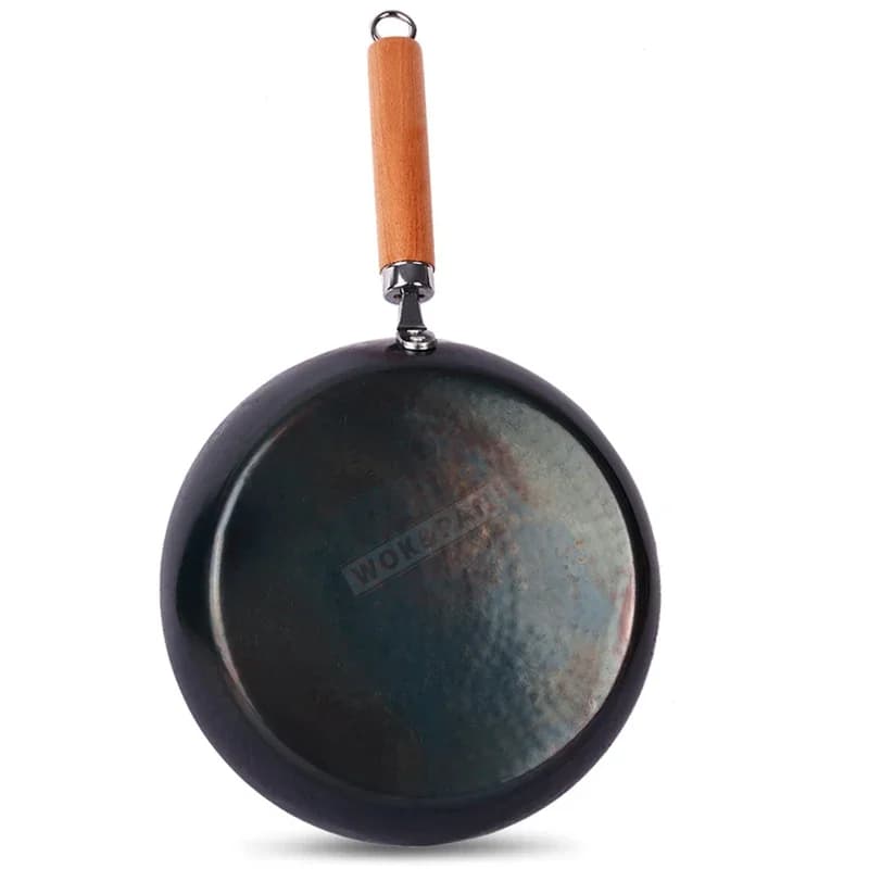 Cast Iron Skillet With Detachable Wooden Handle