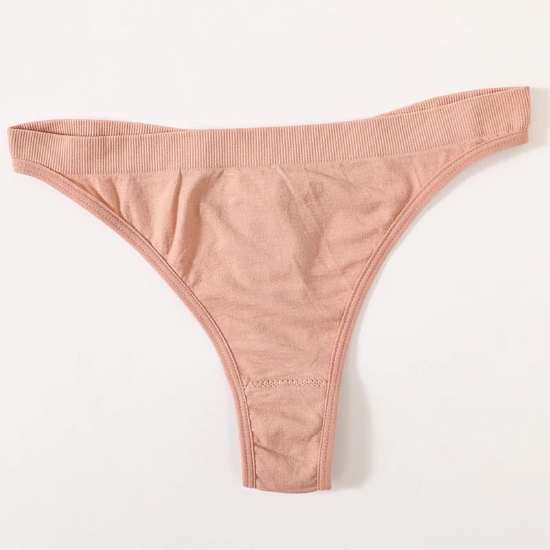 Women's Seamless Bralette And Thong Set