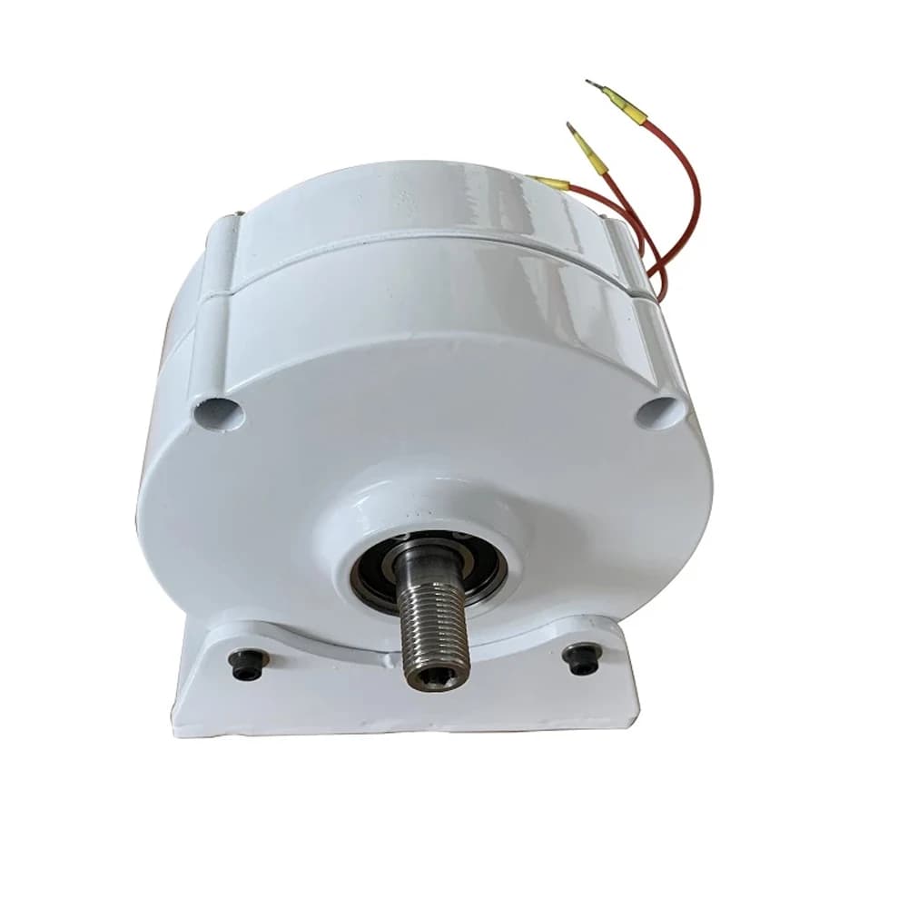 400W 500W 600W Home Use Permanent Magnet Generator With Free Rectifier Converter 12V 24V 48V Small Dynamo Direct Shaft With base