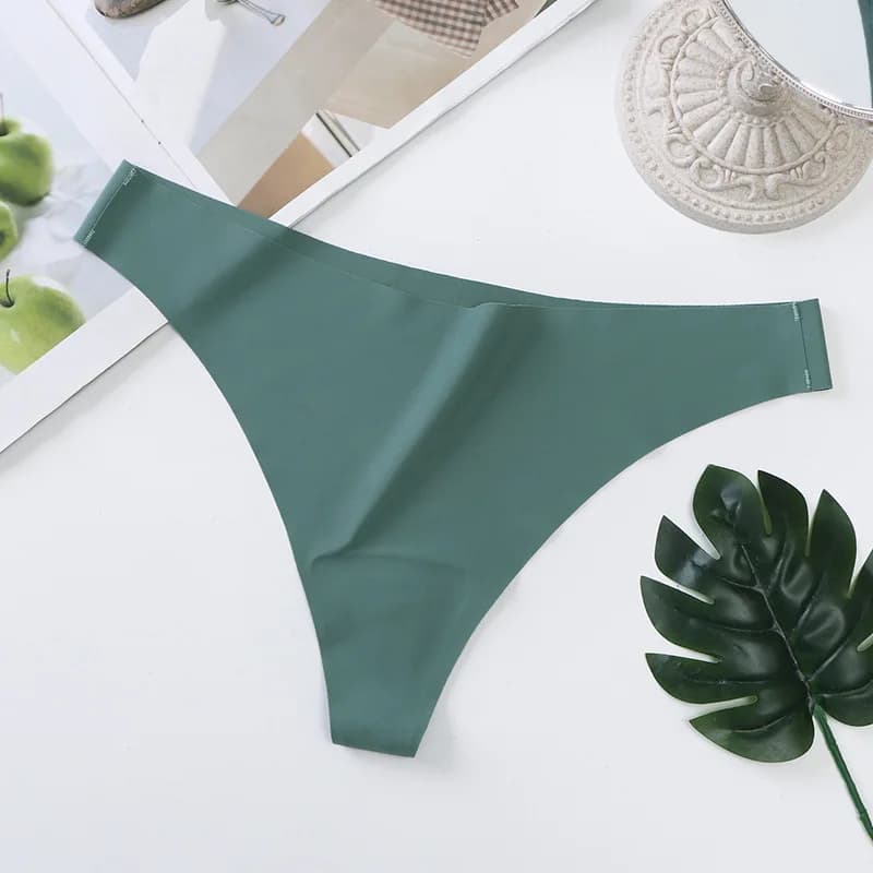 Seamless Ice Silk Thong Underwear