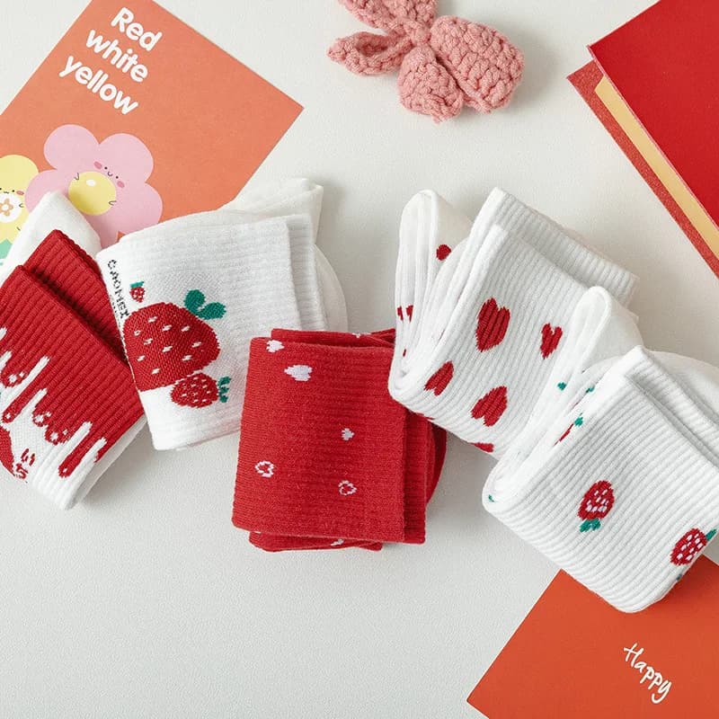 Cotton Socks Women Strawberry Heart Print Japanese Style
