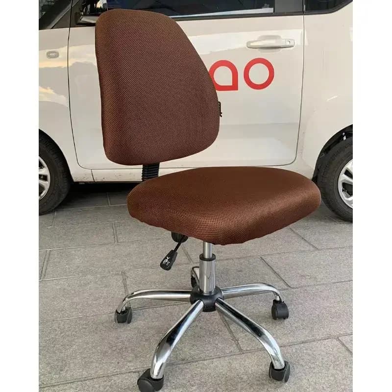 Ergonomic Mesh Back Office Chair with Swivel Base