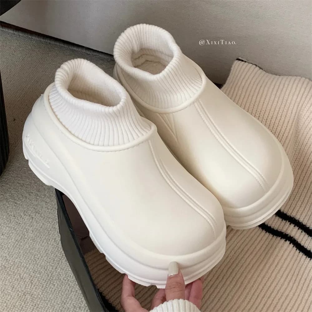 Women's Waterproof Padded Winter Short Boots