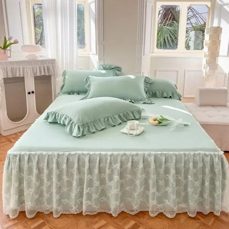 Three Layer Gauze Lace Bed Cover with Ruffled Edge