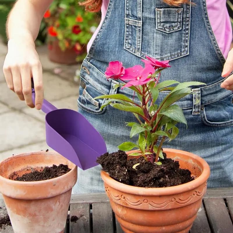 Garden Scoop Multi-Function Soil Shovel