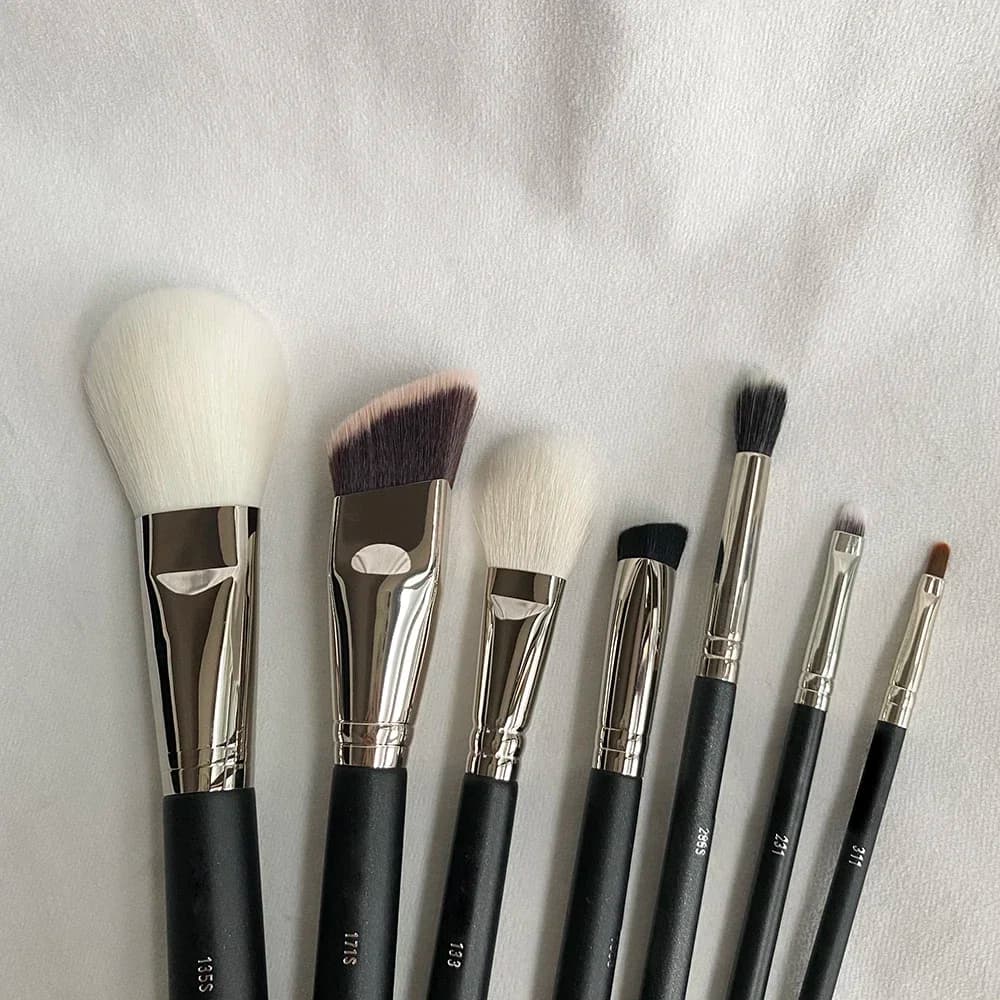 Makeup Brushes Set 135s Powder 171S Foundation 133 Cheek Blush 286s Tapered Eye Blending 106 Concealer Cosmetic Brush Kit