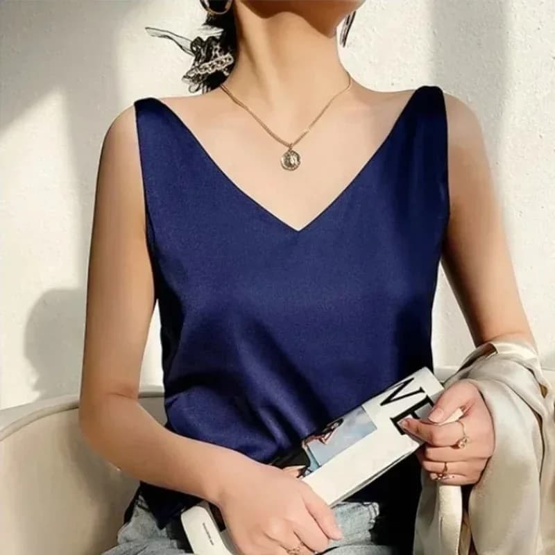 Women's Sleeveless V-Neck Satin Camisole