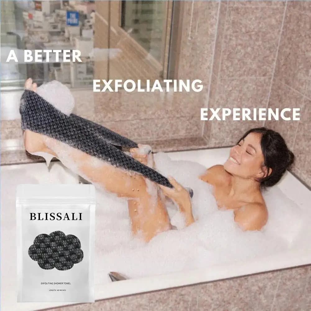 Exfoliating Bath Towel with Extended Length