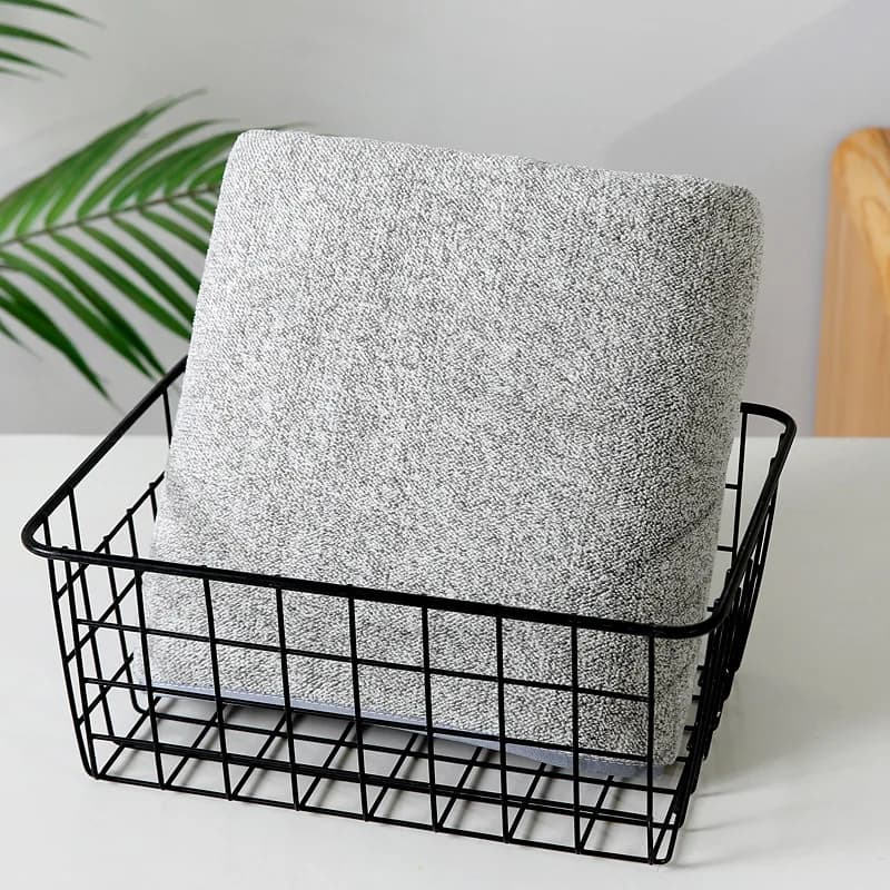 Bamboo Charcoal Lint-Free Bath Towel