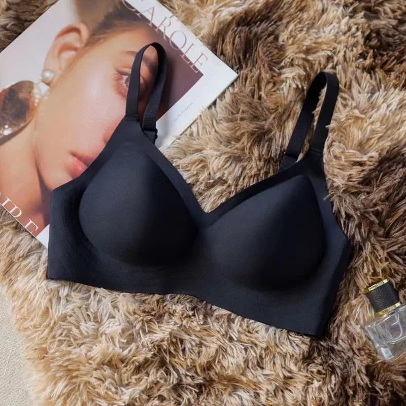 Seamless Push-Up Sports Bra with Soft Support