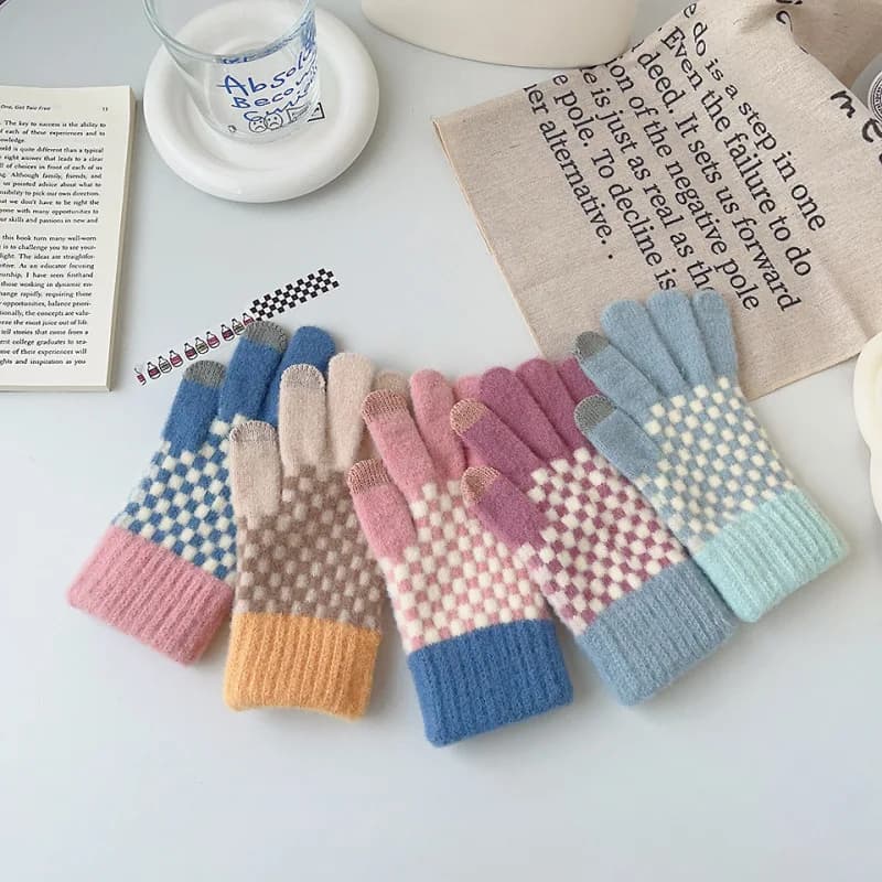 Women's Winter Touch Screen Knitted Gloves