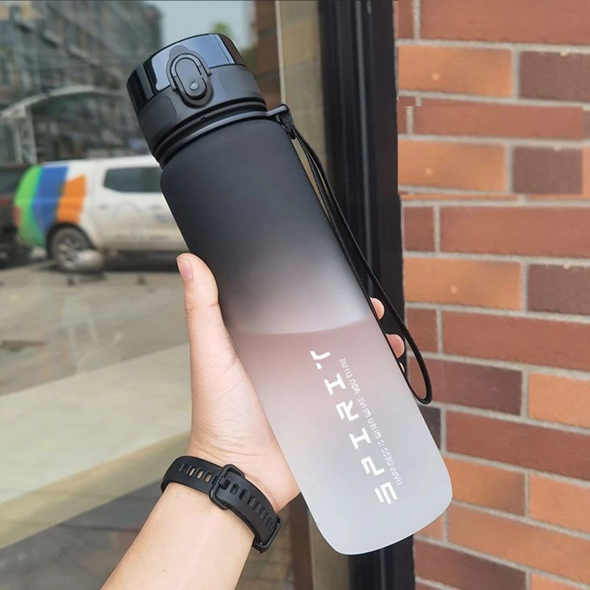 black / 750 ML