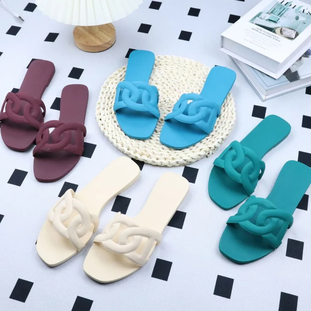 Women's Hollow Flat Sandal