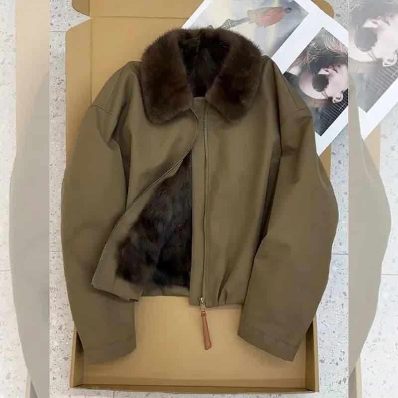 Women's Thickened Lambswool Winter Coat