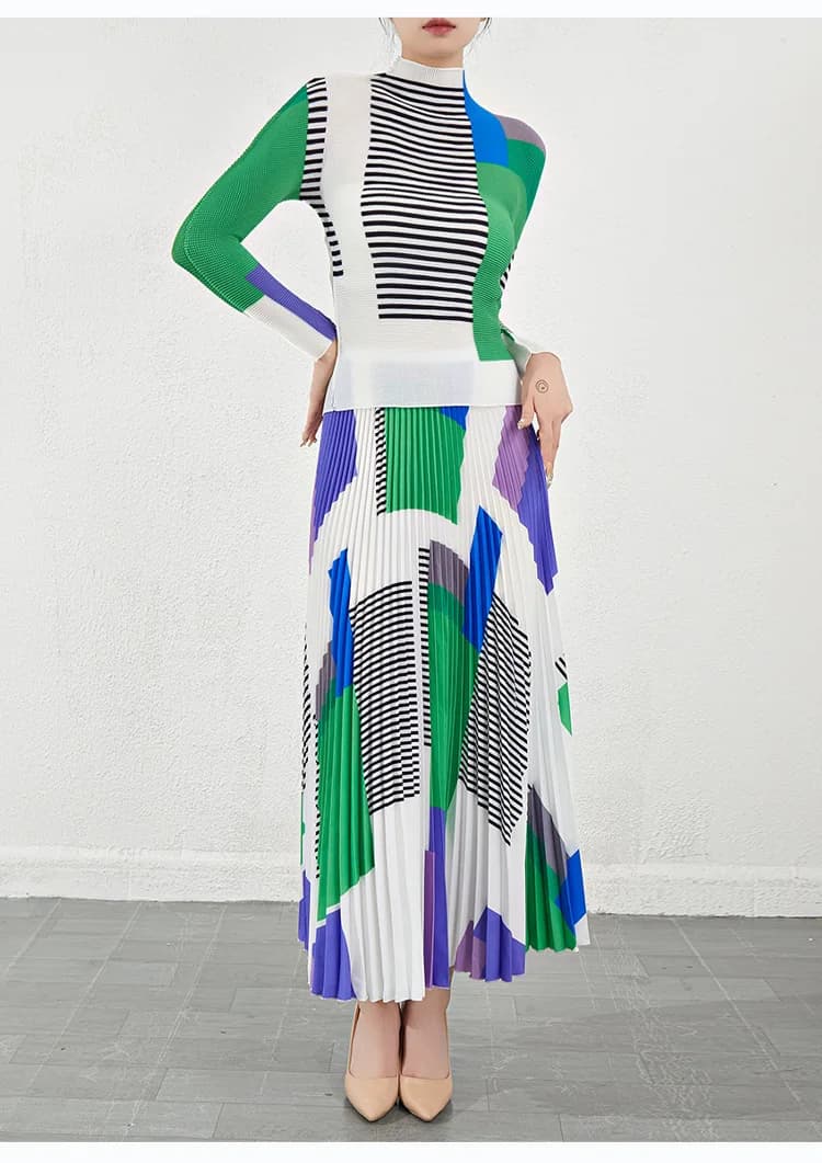 Women's Spring and Autumn Fashion Two-Piece Set: High-Neck Printed Slim-Fit Long-Sleeve T-Shirt and Skirt