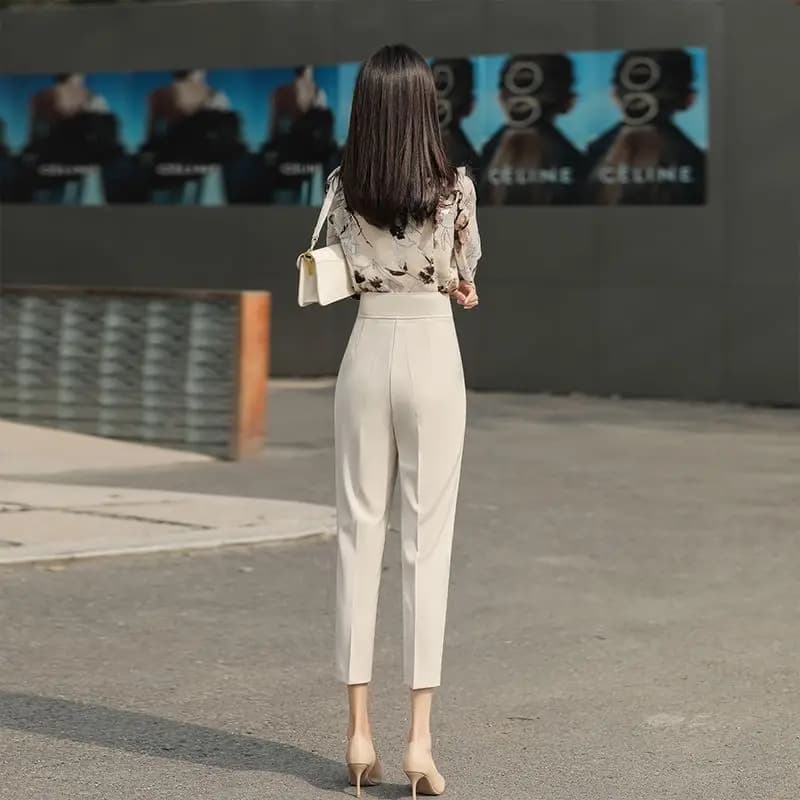 Black High-Waisted Wide-Leg Cropped Harem Trousers