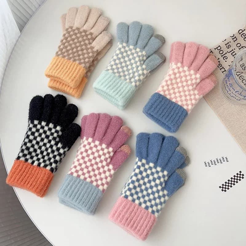 Women's Winter Touch Screen Knitted Gloves