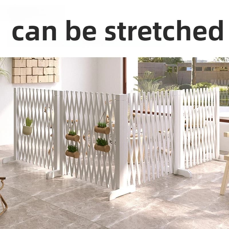 Wooden Retractable Puppy Isolation Fence