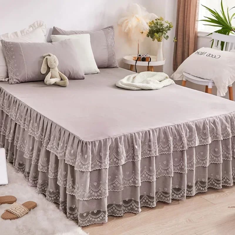 Three Layer Gauze Lace Bed Cover with Ruffled Edge