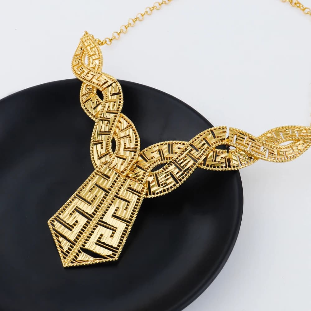 GOLD COLOR JEWELRY 24K Gold Plated Jewelry Set Weddings Earrings Necklace Ring Accessory Luxury Party Gifts