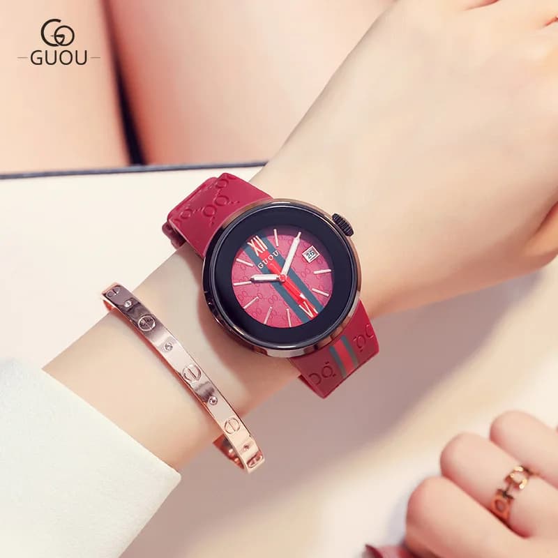 New HighEnd Selection Of Women'S WatchesTrendy AndStylish Quartz Watches With Simple And Elegant Large Dials And Leather Straps.