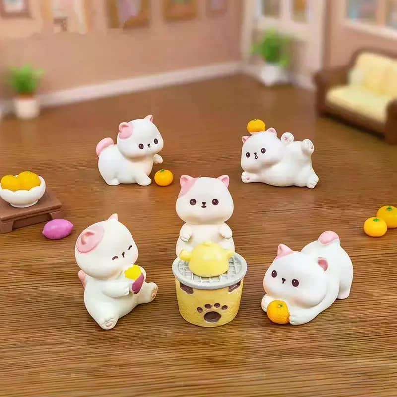 Cartoon Cat Resin Figurine