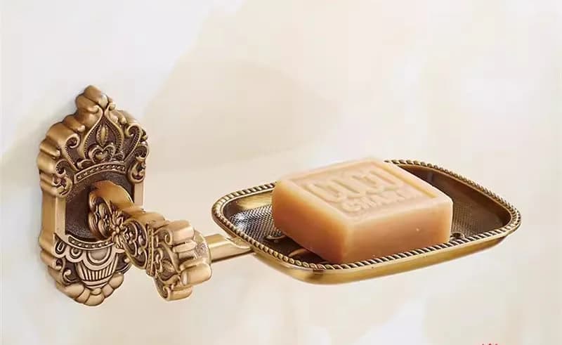 Antique Bronze Carved Bathroom Accessories Set