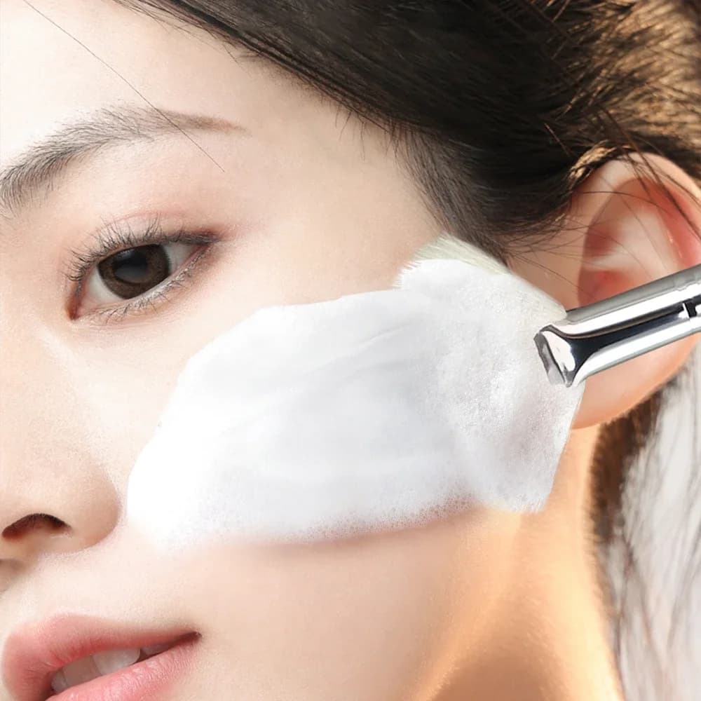 Facial Cleanser Brush for Masks and Exfoliating