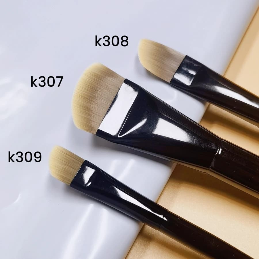 Black Curved Foundation Makeup Brushes Blush Beauty Foundation Facial Mask Care Lotion Make Up Brush Tools