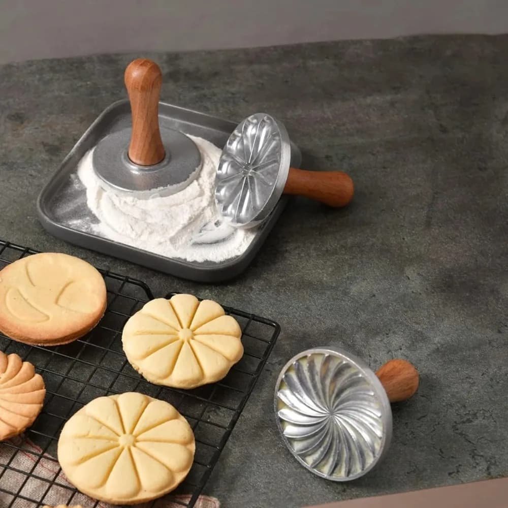 Wooden Handle Cookie Press Mold