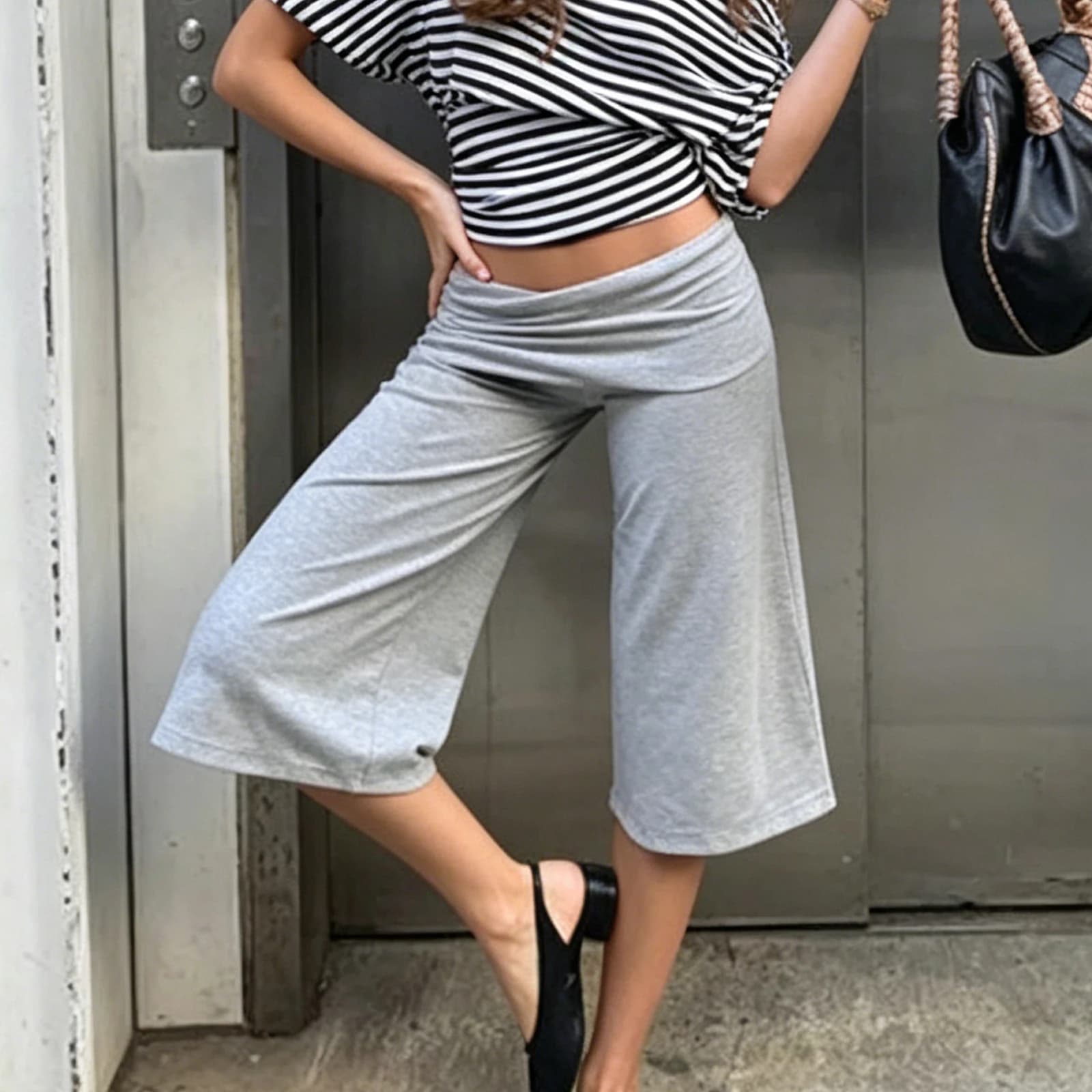 Low Rise Fold Over Capri Yoga Pants