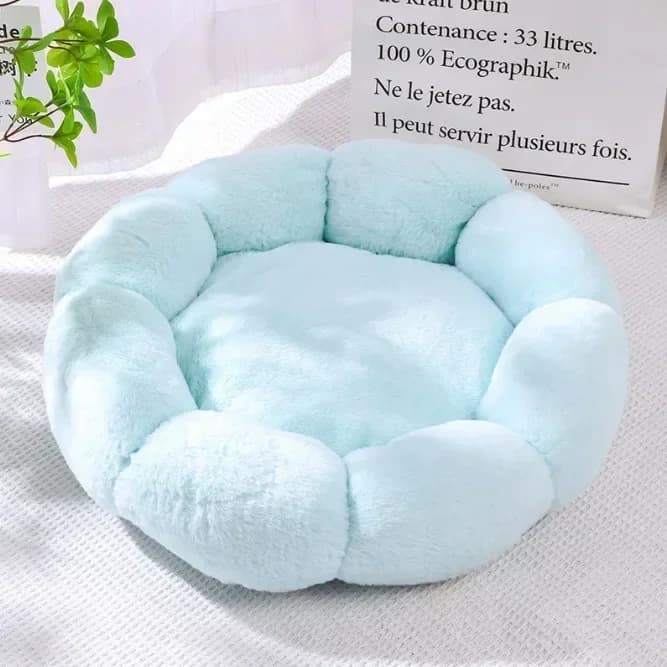 Flower-Shaped Pet Bed for Cats and Small Dogs