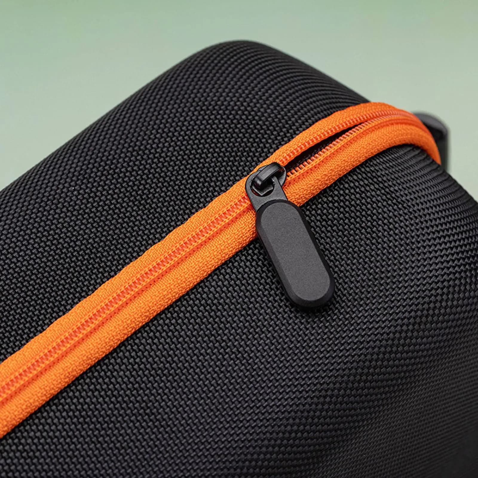 Universal Headphone Carrying Case