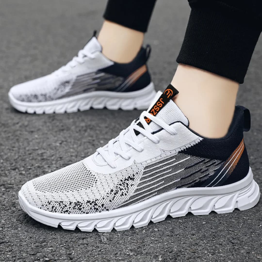 Sneakers new men's shoes trend foreign trade flying woven lace-up running shoes breathable Korean version of tide shoes