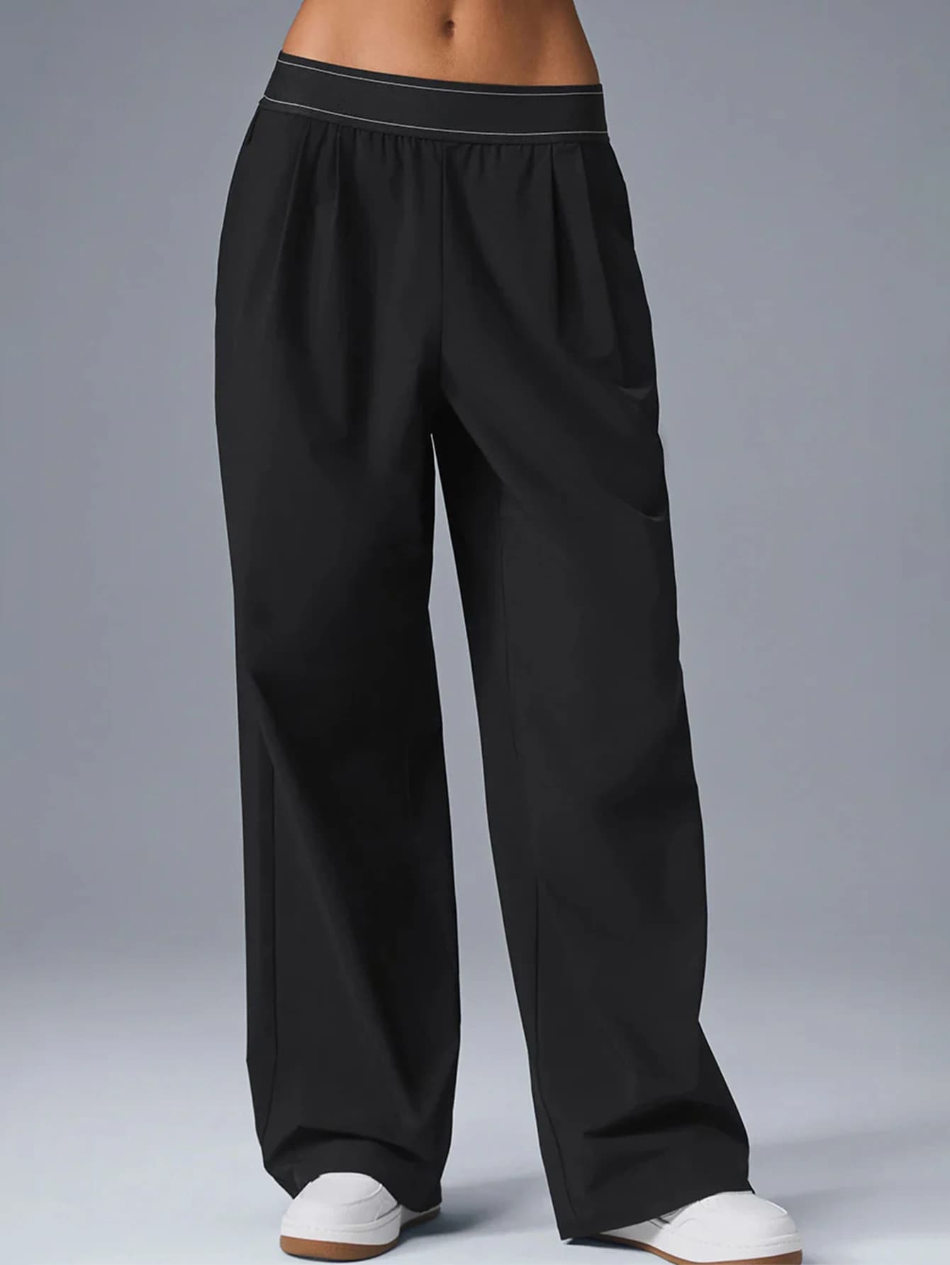 Black Women's Loose-Fit Sporty Straight Pants