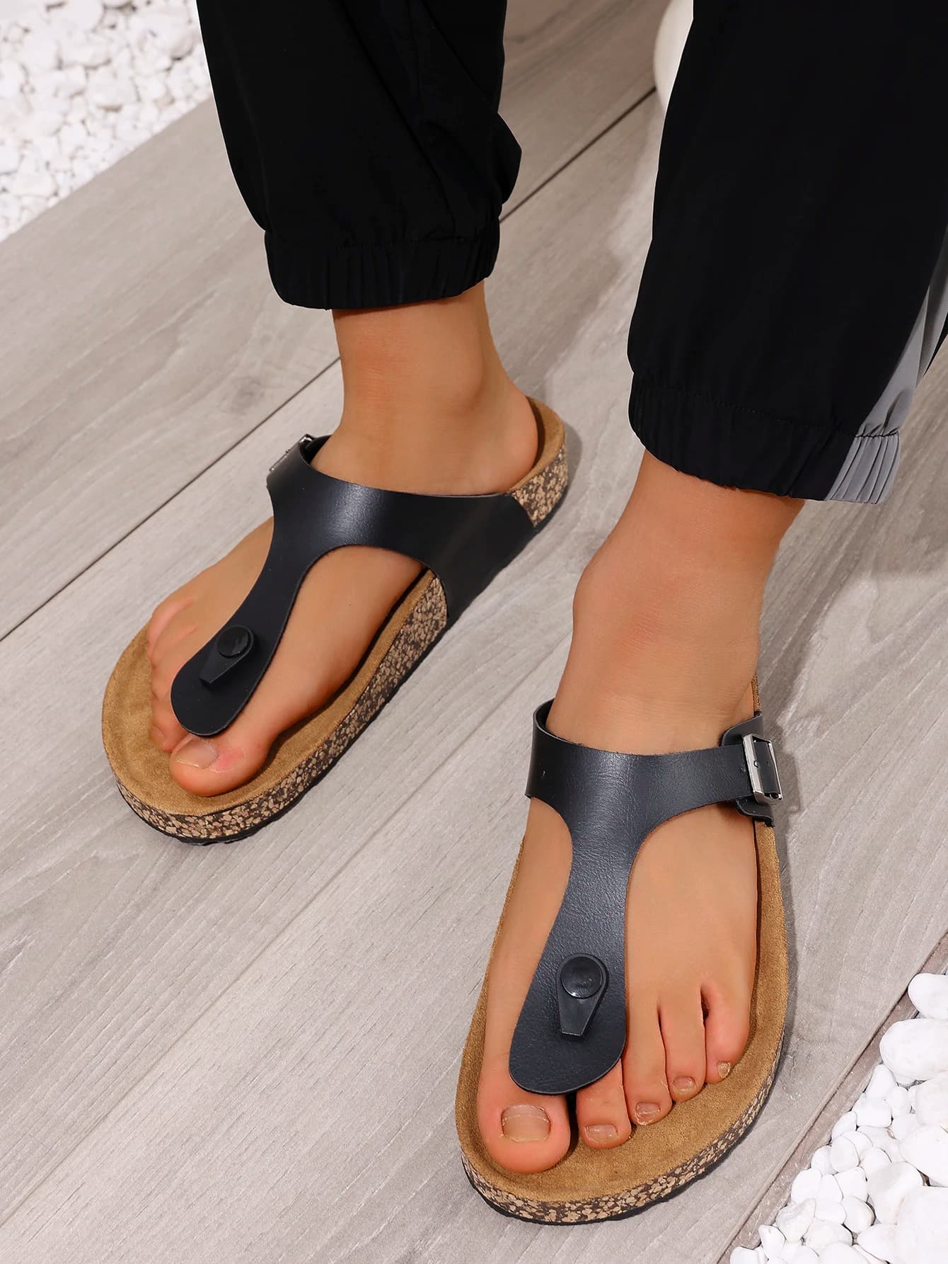 Men's Cork-Pattern Slip-On Flip-Flops